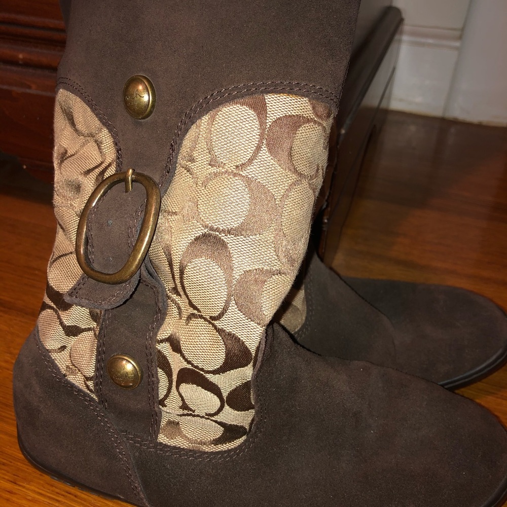 Coach boots